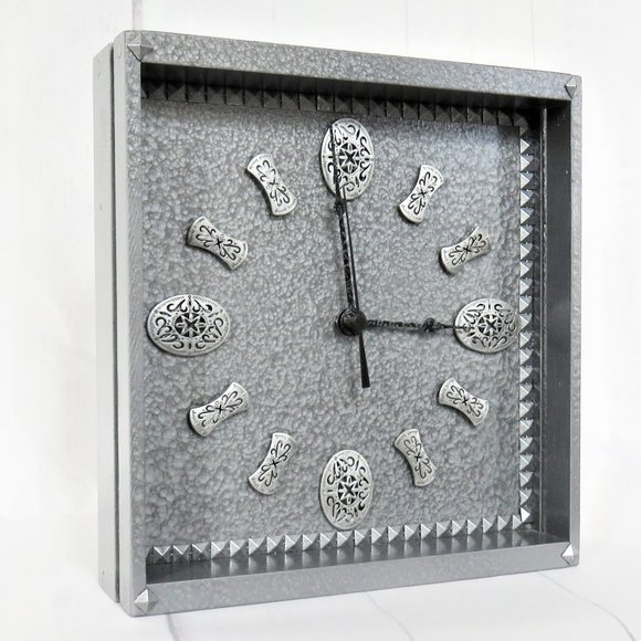Silver Wall Clock Hammered Metal Paint Finish Square Clock.....924 - Picture 1 of 8